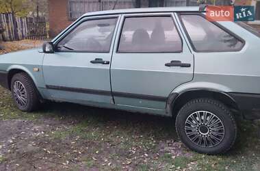 Хэтчбек ВАЗ 2109 1997 в 
