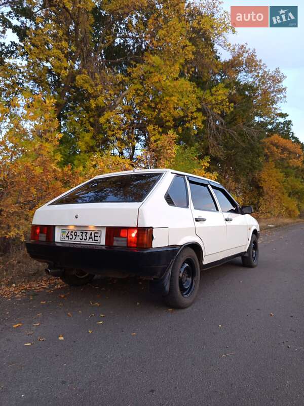 Хетчбек ВАЗ / Lada 2109 1990 в Полтаві фото 2 Хетчбек ВАЗ / Lada 2109 1990 в Полтаві