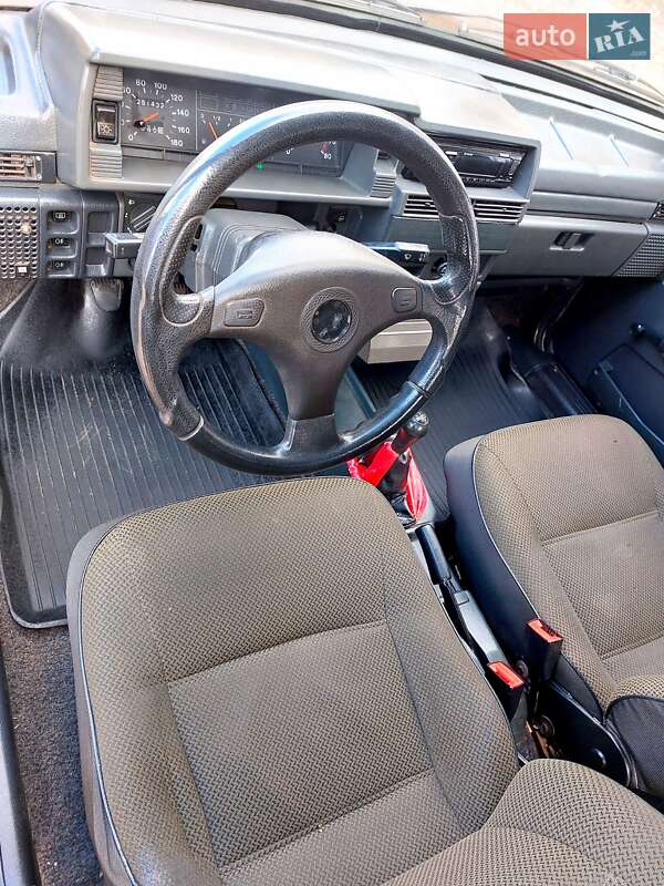 Хэтчбек ВАЗ / Lada 2109 2006 в Тростянце фото 32 Хэтчбек ВАЗ / Lada 2109 2006 в Тростянце