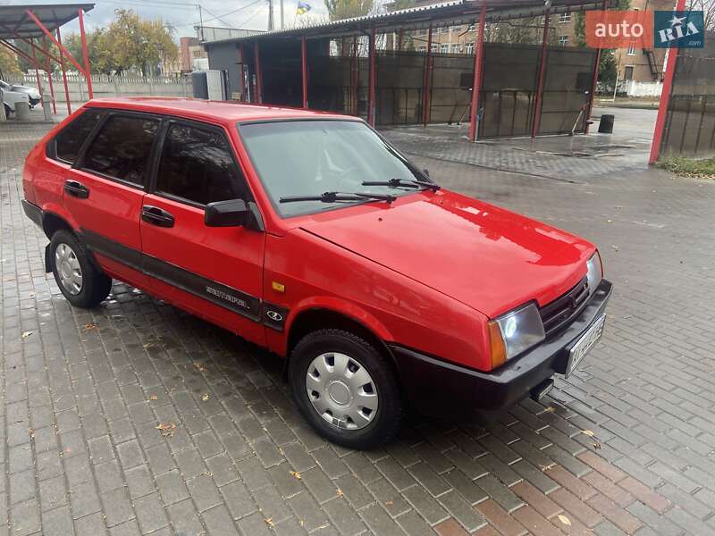 Хэтчбек ВАЗ / Lada 2109 1991 в Белой Церкви фото 2 Хэтчбек ВАЗ / Lada 2109 1991 в Белой Церкви