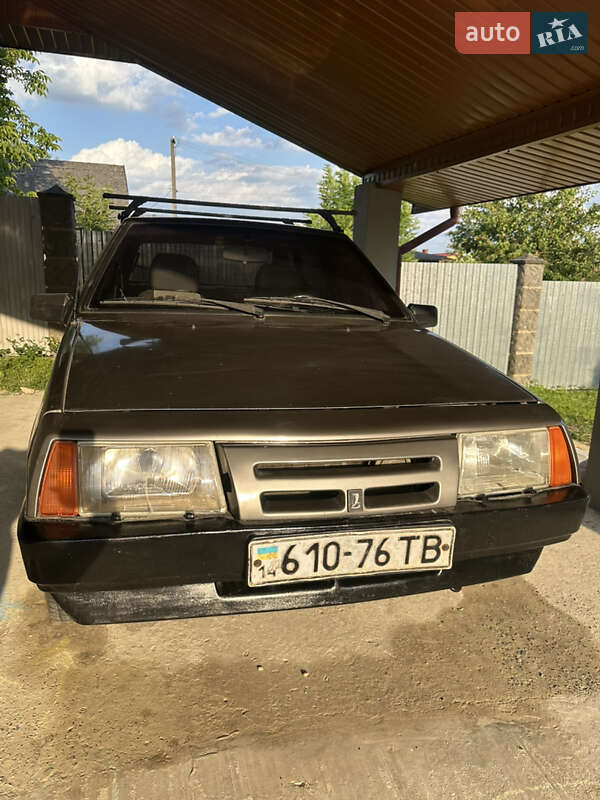 Хетчбек ВАЗ / Lada 2109 1991 в Яворові фото 3 Хетчбек ВАЗ / Lada 2109 1991 в Яворові