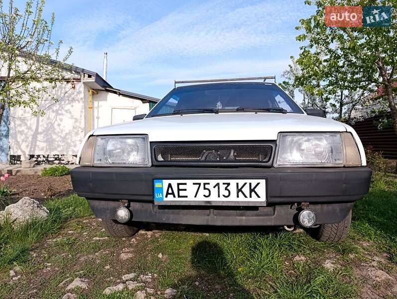 Хэтчбек ВАЗ / Lada 2109 2008 в Каменском фото 6 Хэтчбек ВАЗ / Lada 2109 2008 в Каменском