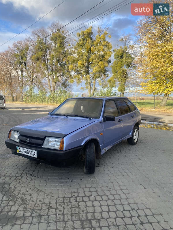 Хетчбек ВАЗ / Lada 2109 1990 в Львові фото 7 Хетчбек ВАЗ / Lada 2109 1990 в Львові