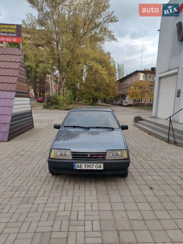 Хэтчбек ВАЗ / Lada 2109 2007 в Кривом Роге фото 11 Хэтчбек ВАЗ / Lada 2109 2007 в Кривом Роге