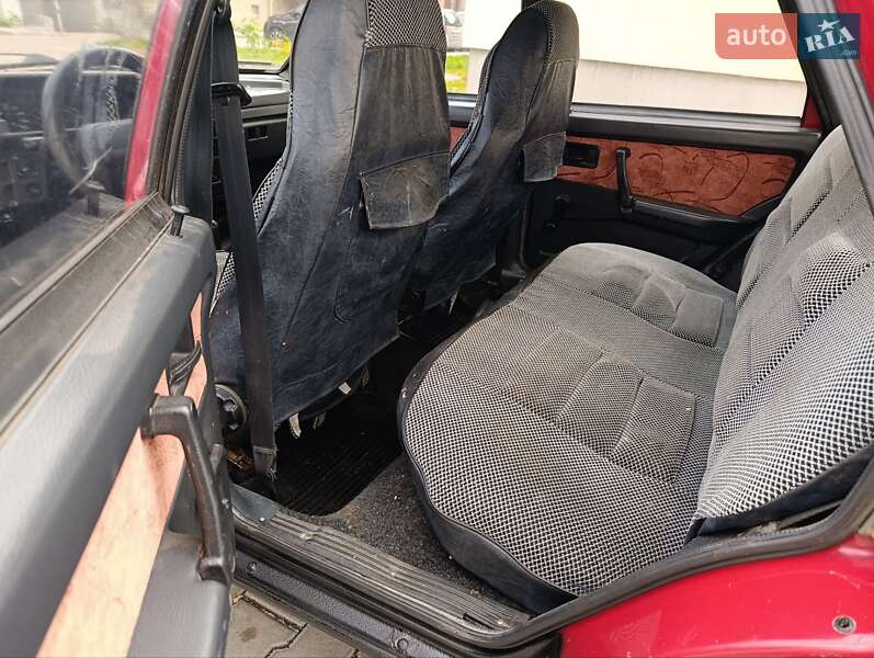Хэтчбек ВАЗ / Lada 2109 2006 в Луцке фото 11 Хэтчбек ВАЗ / Lada 2109 2006 в Луцке