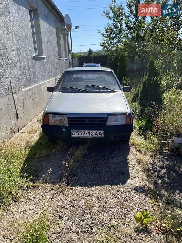 Хетчбек ВАЗ / Lada 2109 1996 в Харкові фото 5 Хетчбек ВАЗ / Lada 2109 1996 в Харкові