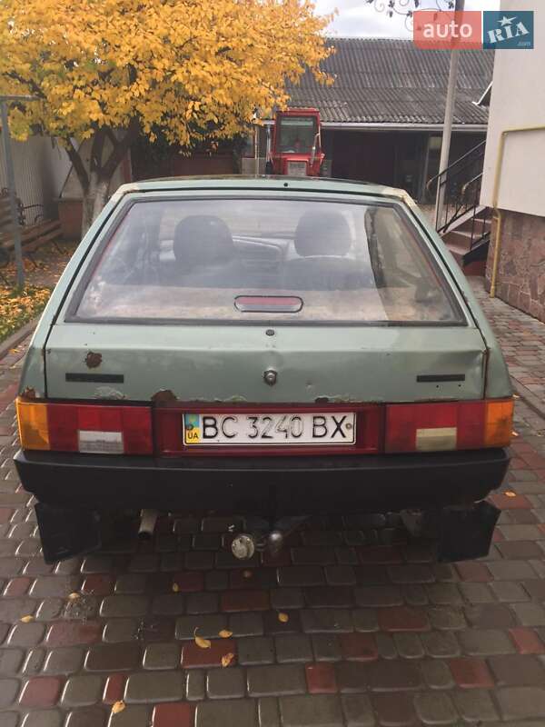 Хэтчбек ВАЗ / Lada 2109 2005 в Золочеве фото 5 Хэтчбек ВАЗ / Lada 2109 2005 в Золочеве