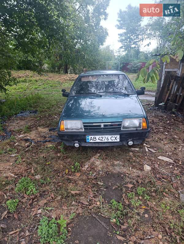 Хетчбек ВАЗ / Lada 2109 2001 в Тиврову фото Хетчбек ВАЗ / Lada 2109 2001 в Тиврову