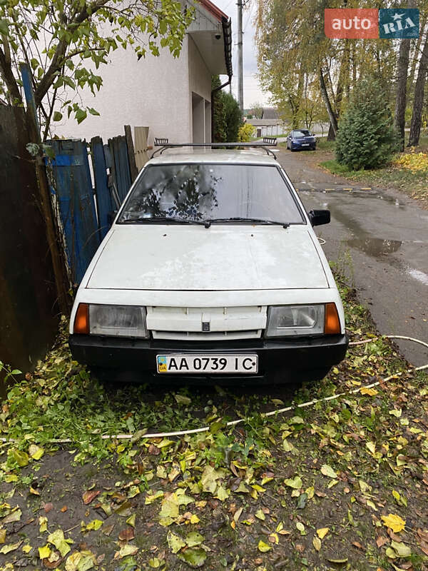 Хэтчбек ВАЗ / Lada 2109 1988 в Киеве фото 4 Хэтчбек ВАЗ / Lada 2109 1988 в Киеве