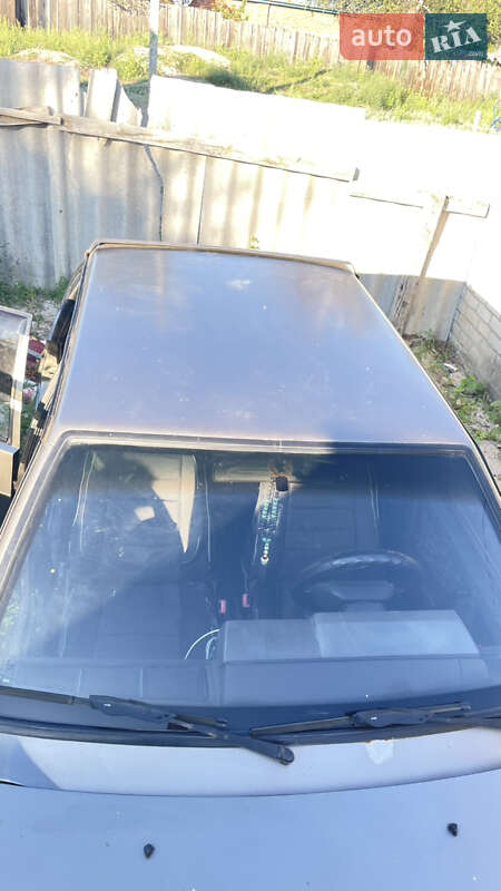Хетчбек ВАЗ / Lada 2109 2000 в Зміїві фото 5 Хетчбек ВАЗ / Lada 2109 2000 в Зміїві