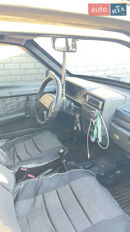 Хетчбек ВАЗ / Lada 2109 2000 в Зміїві фото 18 Хетчбек ВАЗ / Lada 2109 2000 в Зміїві