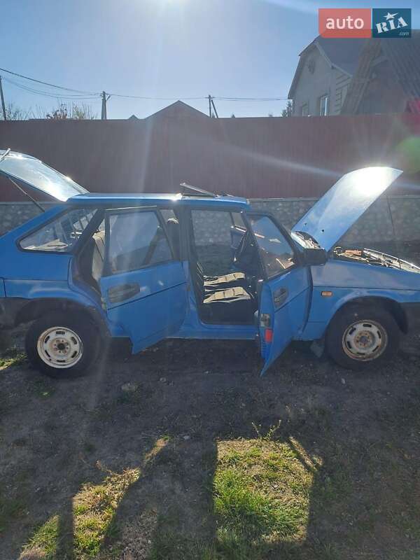Хетчбек ВАЗ / Lada 2109 1992 в Збаражі