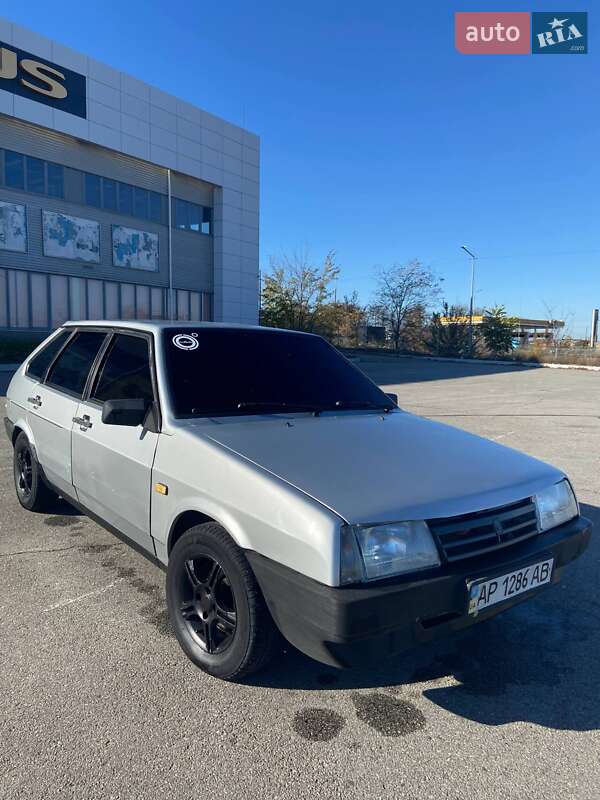 Хетчбек ВАЗ / Lada 2109 2001 в Запоріжжі фото Хетчбек ВАЗ / Lada 2109 2001 в Запоріжжі