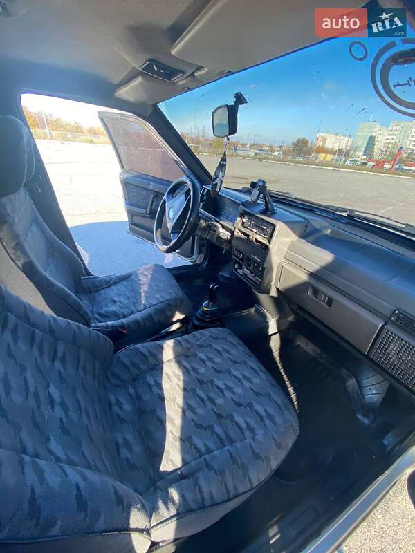 Хетчбек ВАЗ / Lada 2109 2001 в Запоріжжі фото 9 Хетчбек ВАЗ / Lada 2109 2001 в Запоріжжі