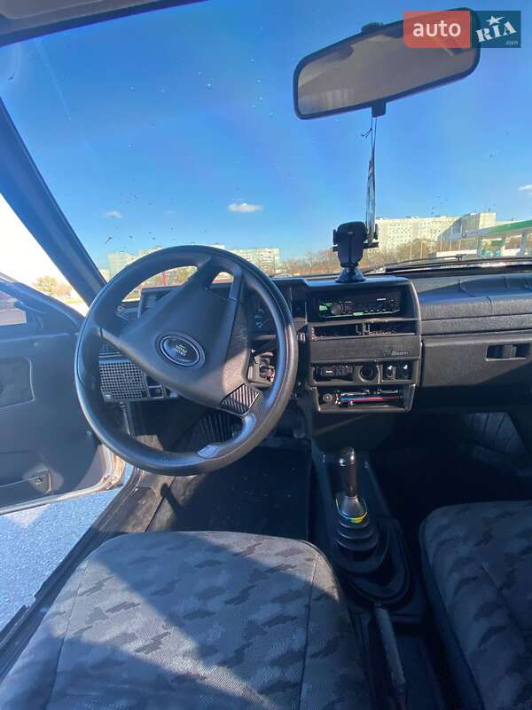 Хетчбек ВАЗ / Lada 2109 2001 в Запоріжжі фото 11 Хетчбек ВАЗ / Lada 2109 2001 в Запоріжжі