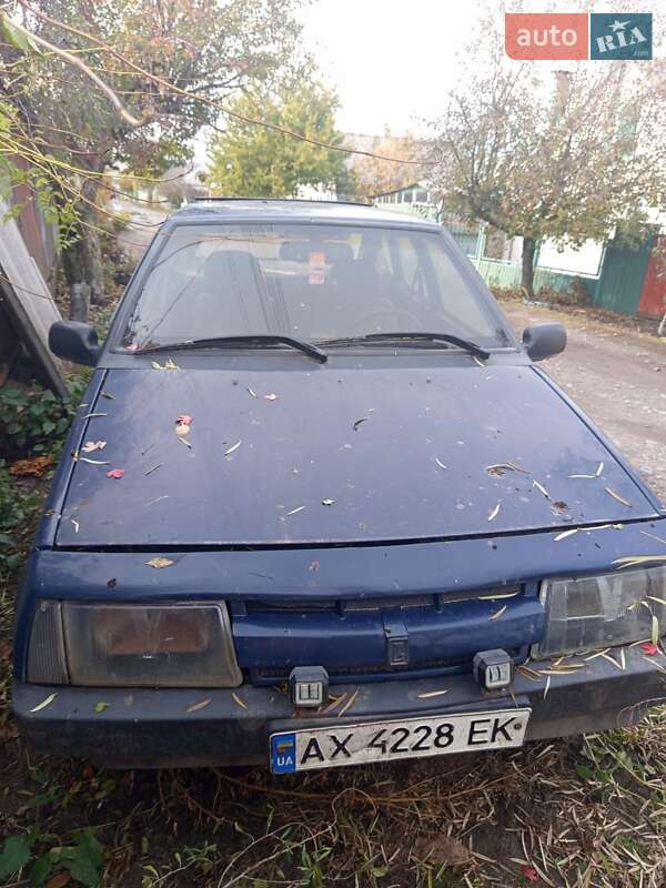 Хетчбек ВАЗ / Lada 2109 1990 в Барвінковому