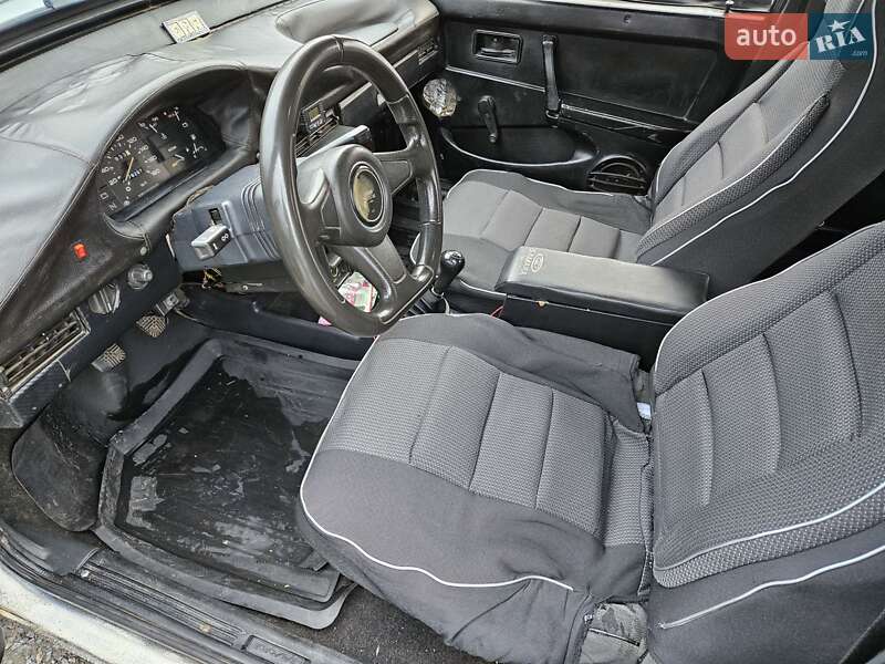 Хэтчбек ВАЗ / Lada 2109 1991 в Шостке фото 9 Хэтчбек ВАЗ / Lada 2109 1991 в Шостке