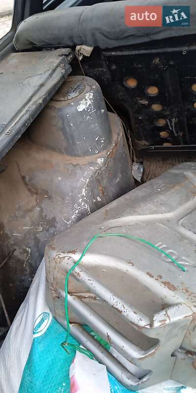 Хэтчбек ВАЗ / Lada 2109 1991 в Каролине-Бугазе фото 4 Хэтчбек ВАЗ / Lada 2109 1991 в Каролине-Бугазе