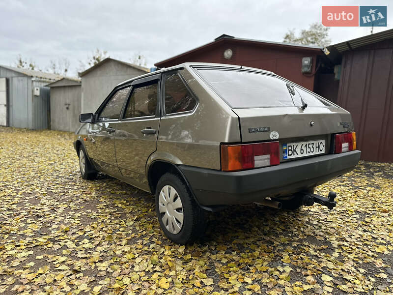 Хетчбек ВАЗ / Lada 2109 2001 в Рівному фото 18 Хетчбек ВАЗ / Lada 2109 2001 в Рівному