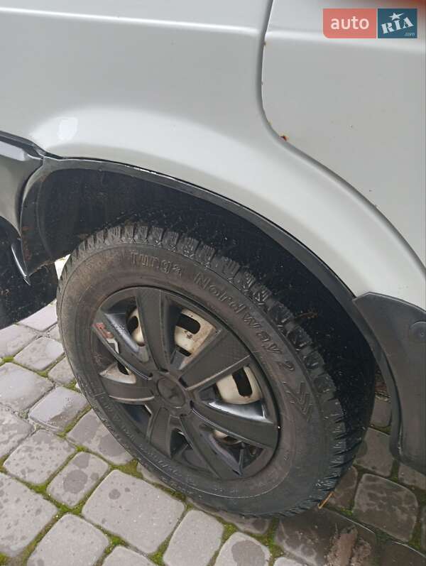 Хетчбек ВАЗ / Lada 2109 1992 в Чемерівцях фото 3 Хетчбек ВАЗ / Lada 2109 1992 в Чемерівцях