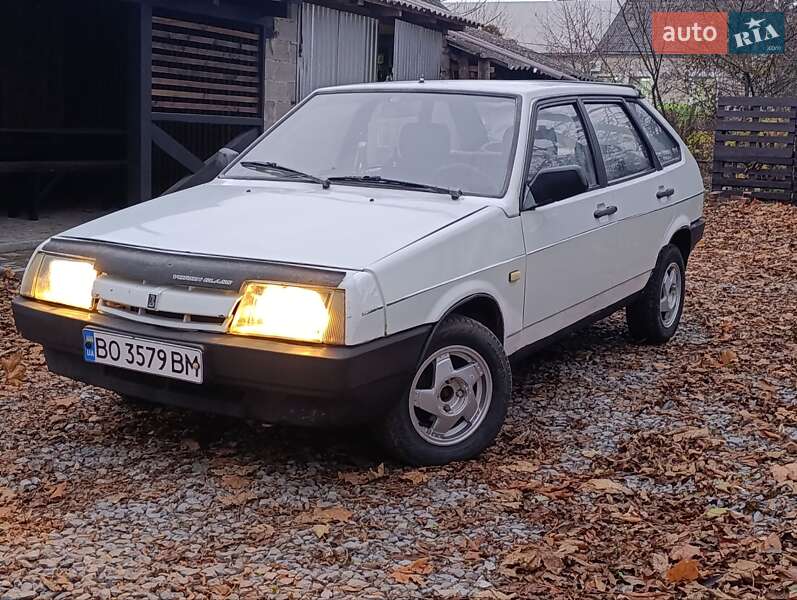 Хетчбек ВАЗ / Lada 2109 1992 в Хоросткові фото 11 Хетчбек ВАЗ / Lada 2109 1992 в Хоросткові
