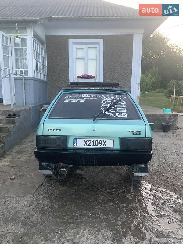 Хэтчбек ВАЗ / Lada 2109 1997 в Каменец-Подольском