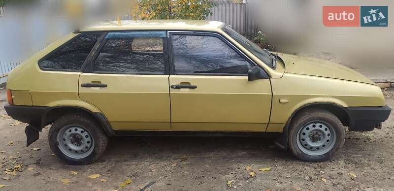 Хэтчбек ВАЗ / Lada 2109 1988 в Петропавловке фото Хэтчбек ВАЗ / Lada 2109 1988 в Петропавловке
