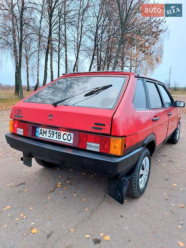 Хэтчбек ВАЗ / Lada 2109 1995 в Тростянце фото 5 Хэтчбек ВАЗ / Lada 2109 1995 в Тростянце