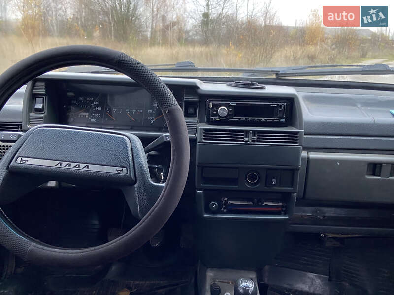 Хэтчбек ВАЗ / Lada 2109 2006 в Почаеве фото 17 Хэтчбек ВАЗ / Lada 2109 2006 в Почаеве