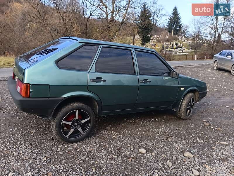 Хетчбек ВАЗ / Lada 2109 2007 в Сваляві