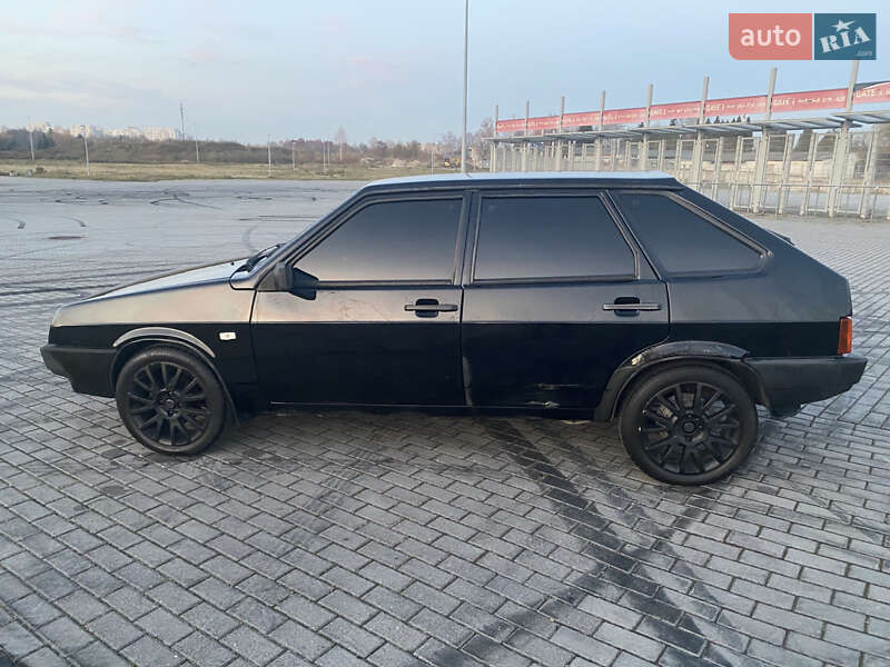 Хетчбек ВАЗ / Lada 2109 2003 в Львові фото 9 Хетчбек ВАЗ / Lada 2109 2003 в Львові