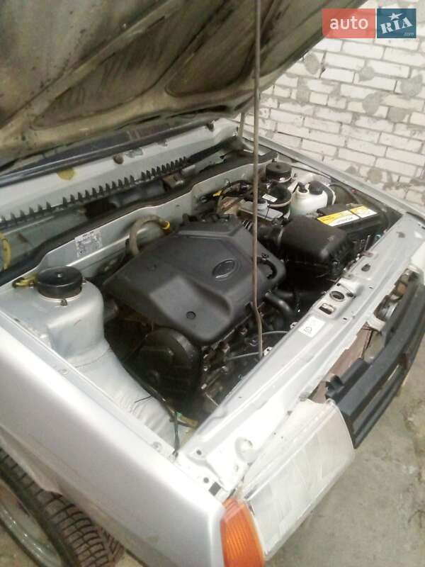 Хетчбек ВАЗ / Lada 2109 2008 в Харкові фото 14 Хетчбек ВАЗ / Lada 2109 2008 в Харкові