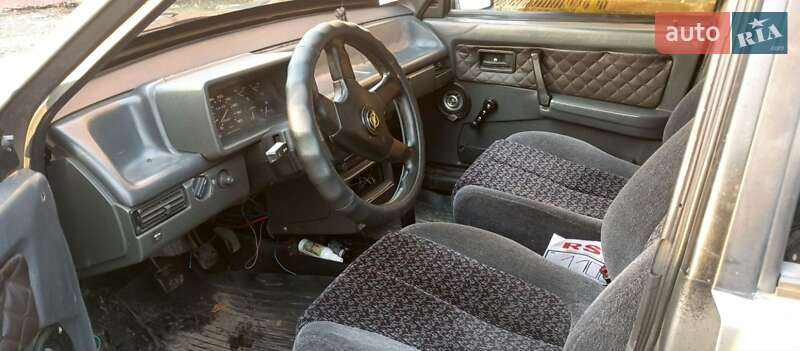 Хэтчбек ВАЗ / Lada 2109 1993 в Житомире
