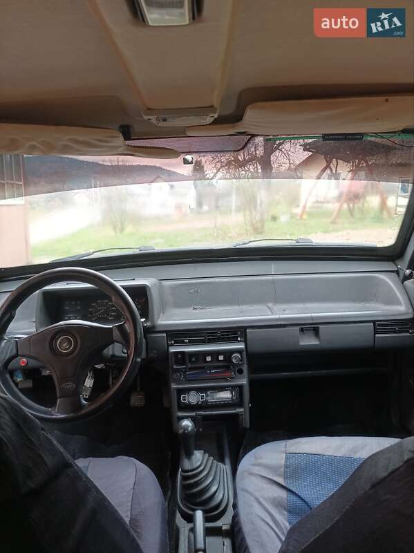 Хэтчбек ВАЗ / Lada 2109 1993 в Бориславе