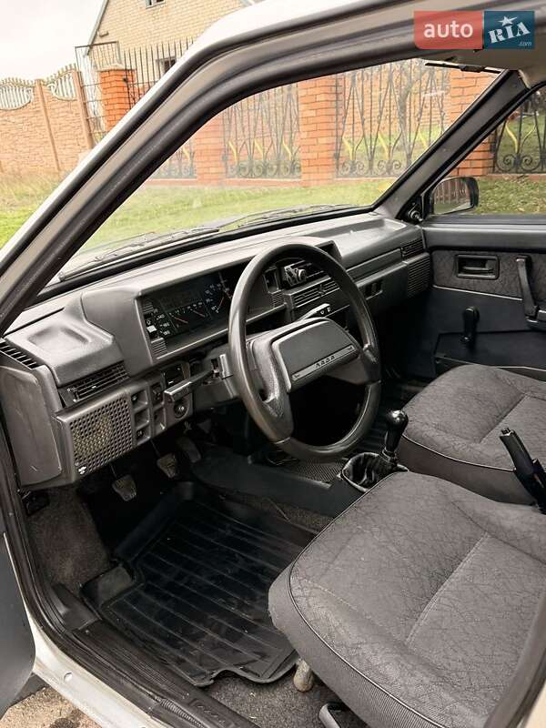 Хэтчбек ВАЗ / Lada 2109 2005 в Софиевке