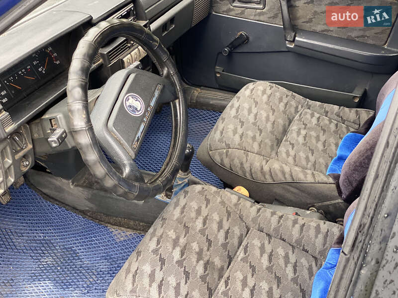 Хэтчбек ВАЗ / Lada 2109 2002 в Виннице