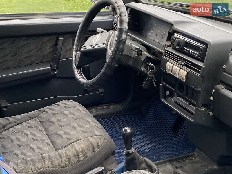 Хэтчбек ВАЗ / Lada 2109 2002 в Виннице