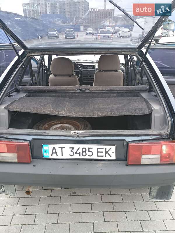 Хэтчбек ВАЗ / Lada 2109 2003 в Калуше фото 8 Хэтчбек ВАЗ / Lada 2109 2003 в Калуше