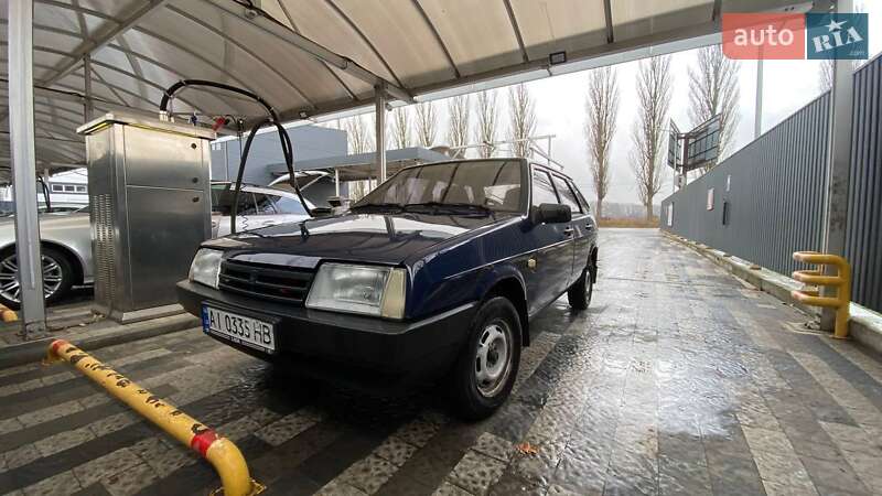 Хэтчбек ВАЗ / Lada 2109 2004 в Василькове фото 3 Хэтчбек ВАЗ / Lada 2109 2004 в Василькове