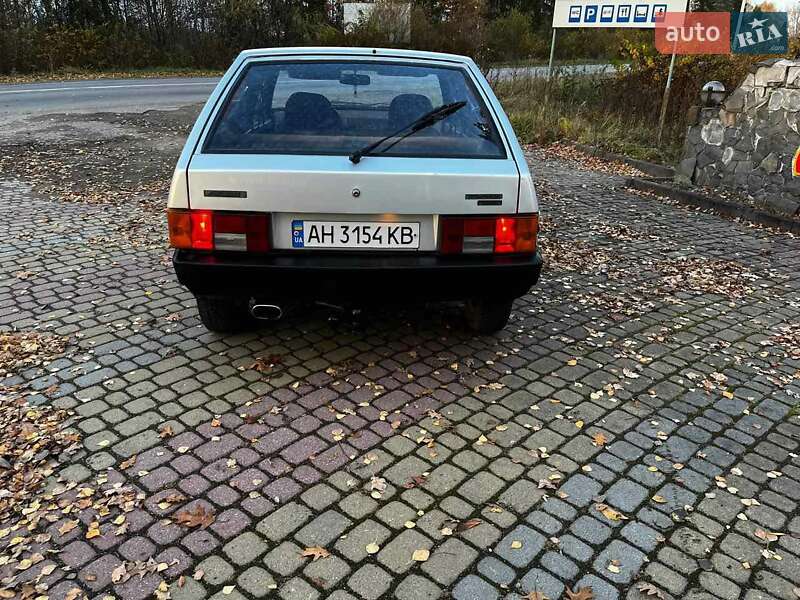 Хетчбек ВАЗ / Lada 2109 1988 в Івано-Франківську