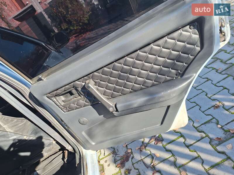 Хетчбек ВАЗ / Lada 2109 2004 в Чернівцях