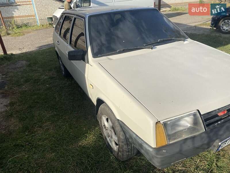 Хетчбек ВАЗ / Lada 2109 2003 в Полтаві
