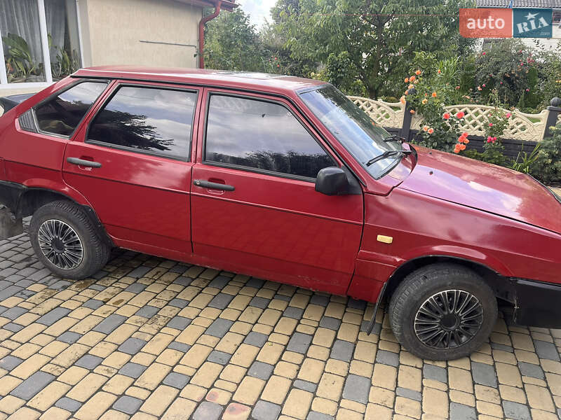Хетчбек ВАЗ / Lada 2109 1990 в Буську фото 4 Хетчбек ВАЗ / Lada 2109 1990 в Буську