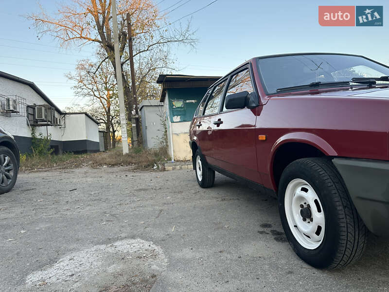 Хетчбек ВАЗ / Lada 2109 1990 в Запоріжжі фото 6 Хетчбек ВАЗ / Lada 2109 1990 в Запоріжжі