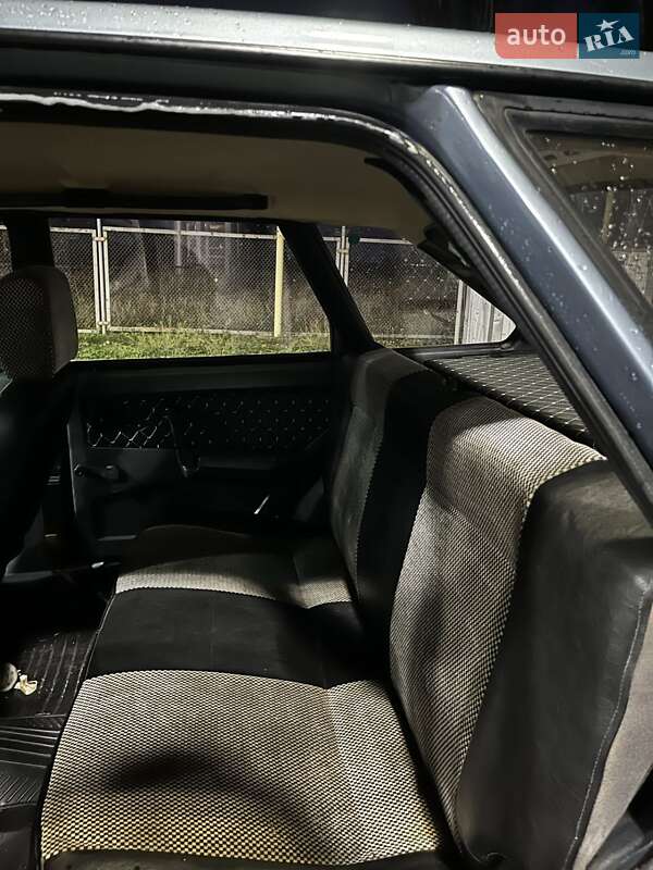 Хетчбек ВАЗ / Lada 2109 1992 в Миколаєві фото 5 Хетчбек ВАЗ / Lada 2109 1992 в Миколаєві