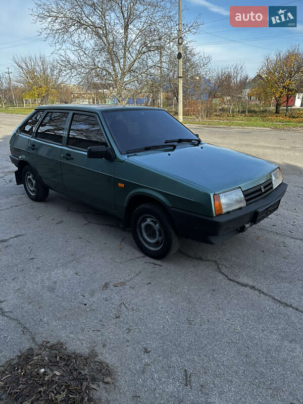 Хетчбек ВАЗ / Lada 2109 2006 в Нікополі