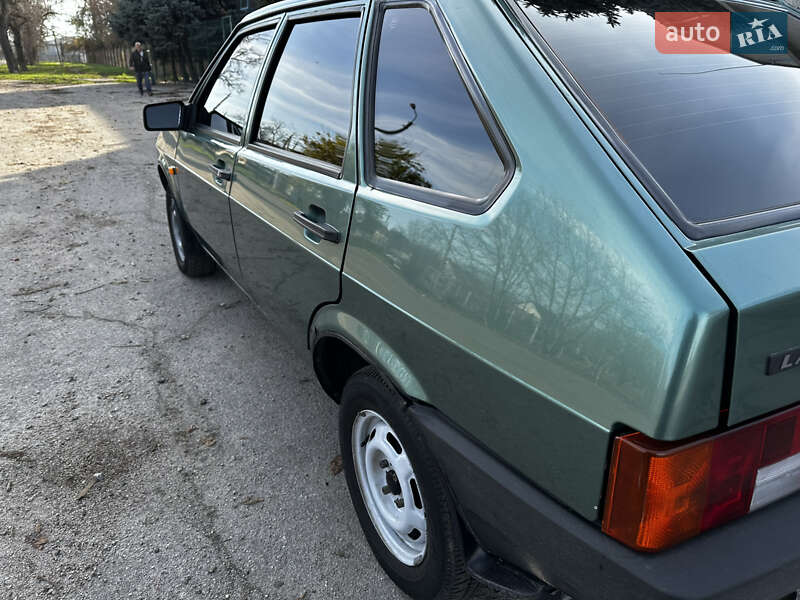 Хетчбек ВАЗ / Lada 2109 2006 в Нікополі