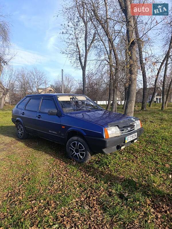 Хетчбек ВАЗ / Lada 2109 2002 в Коломиї фото 8 Хетчбек ВАЗ / Lada 2109 2002 в Коломиї