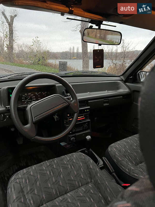 Хетчбек ВАЗ / Lada 2109 1998 в Василькові фото 12 Хетчбек ВАЗ / Lada 2109 1998 в Василькові
