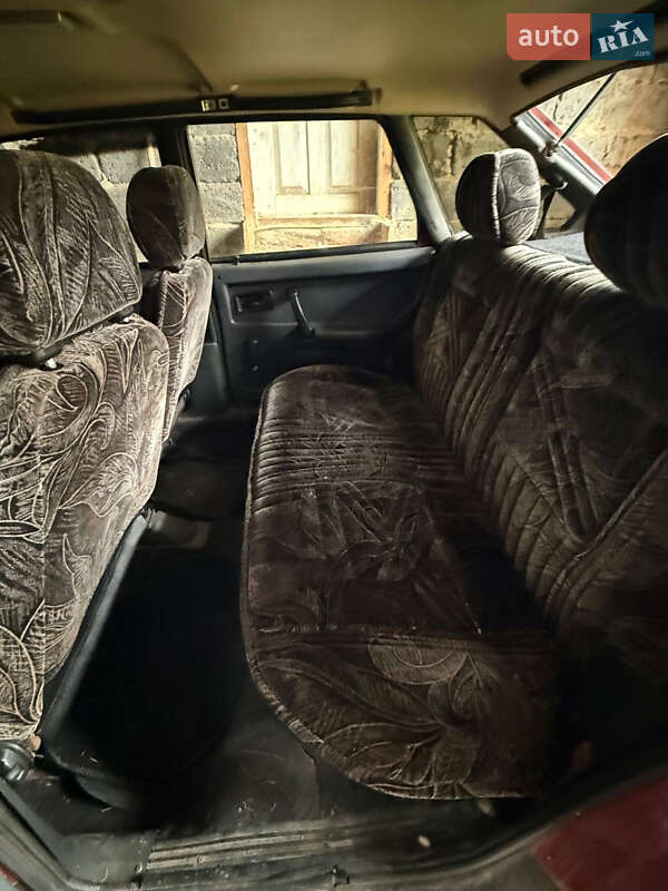 Хэтчбек ВАЗ / Lada 2109 1995 в Самборе фото 4 Хэтчбек ВАЗ / Lada 2109 1995 в Самборе